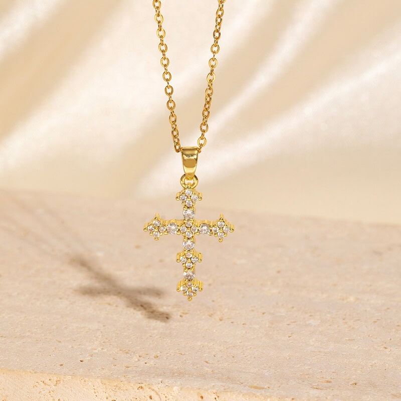 copper inlaid zircon cross vintage alloy necklace for women copper inlaid zircon cross vintage alloy necklace for women