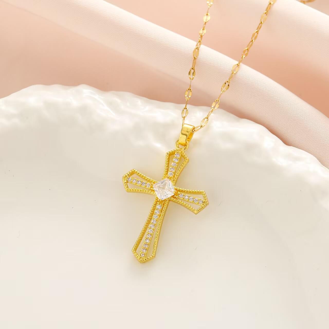 copper inlaid zircon cross vintage alloy necklace for women copper inlaid zircon cross vintage alloy necklace for women